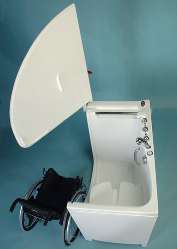 Sitzbadewanne - Behindertenbadewanne - Rollstuhl Badewanne ...